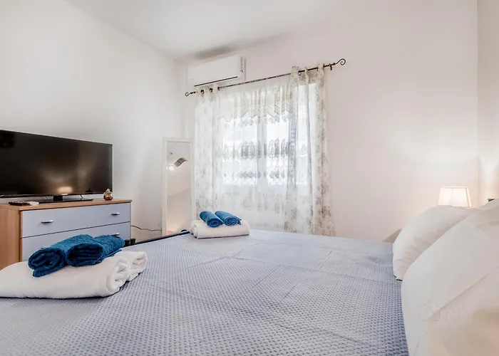 Tiburtina Emily'S Home